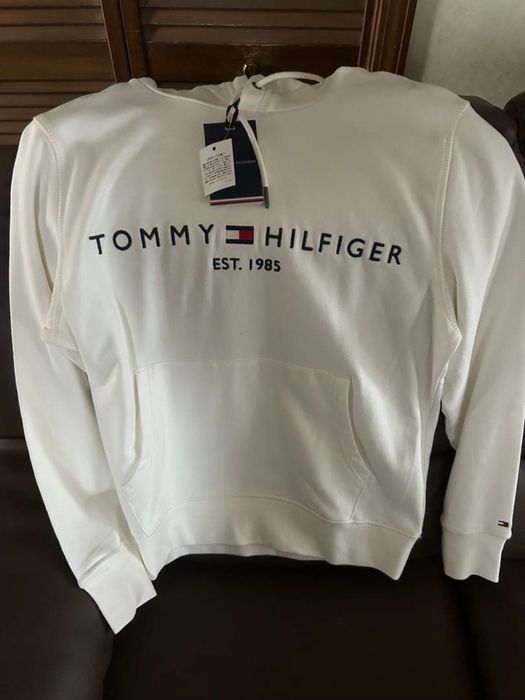 Tommy Hilfiger нов дамски суичър