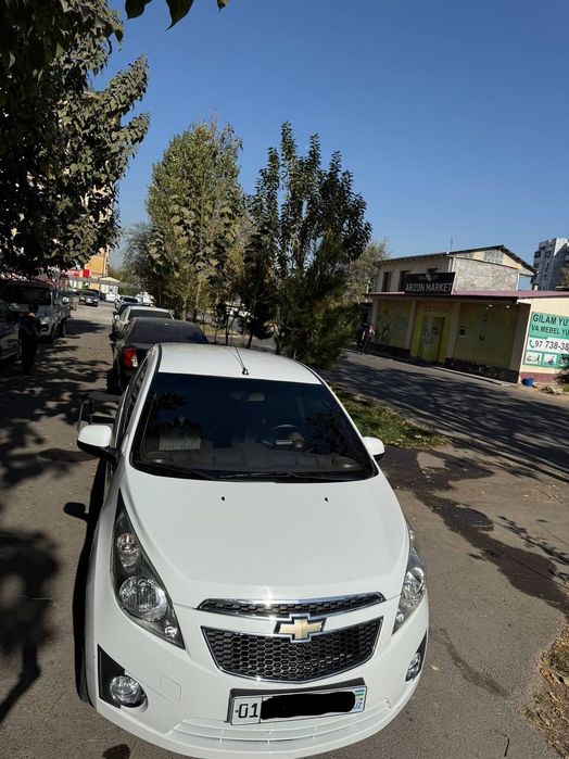 Спарк автомат 1 мотор 2015