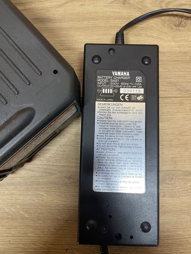 Baterie bicicleta Yamaha + incarcator Yamaha