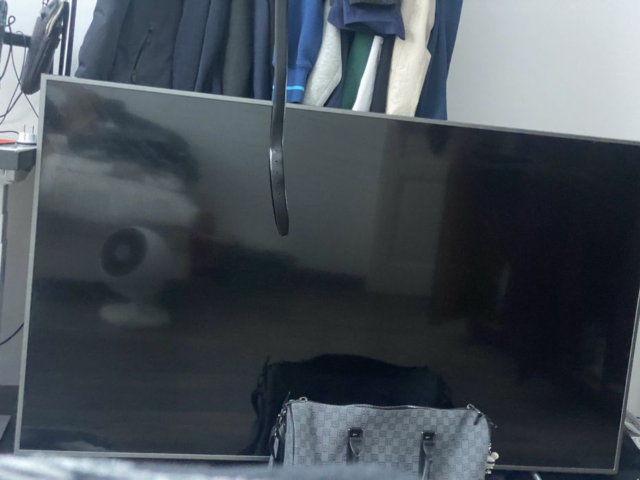 Продам телевизор samsung