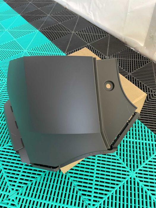 Flaps colt bara stanga dreapta Dacia Duster 3 2024+ nou OE Renault