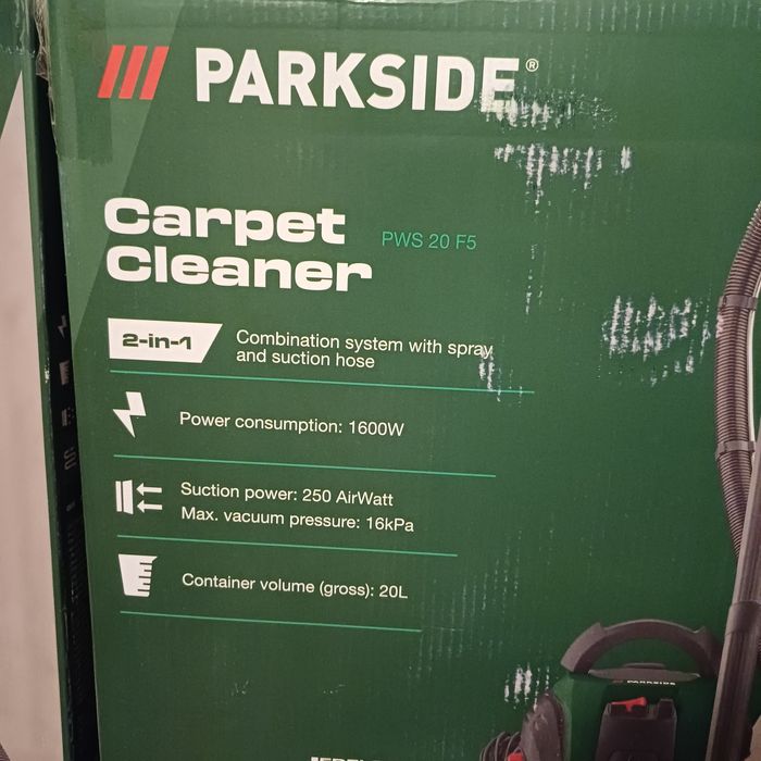 Aspirator cu spalare injectie-extractie, pentru tapiterii auto saltele