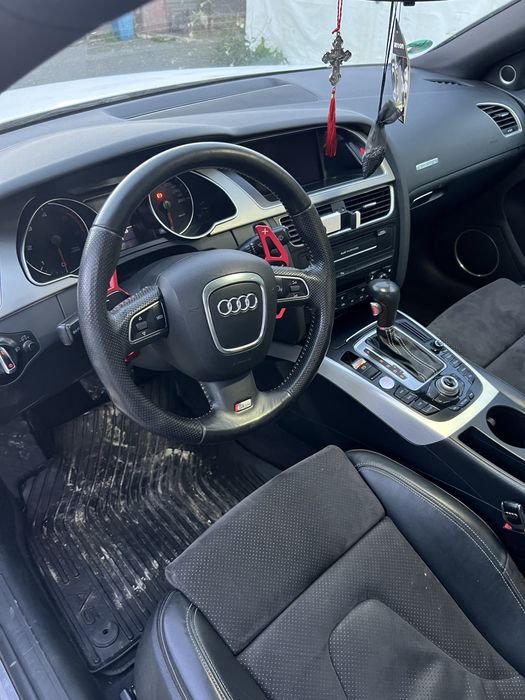 Audi A5 2011 3.0 S tronic avariat