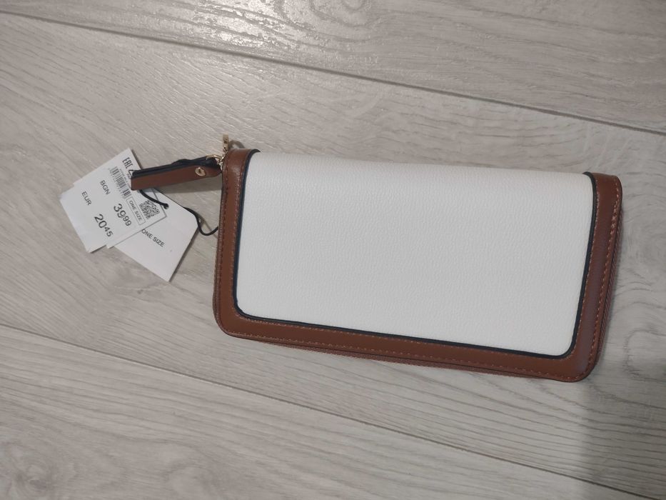 Дамско кожено портмоне