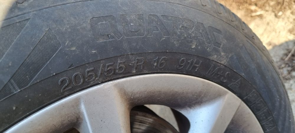 Jante aliaj 16 bmw cauciucuri iarna Vredestein 205 55 16 dot 2022