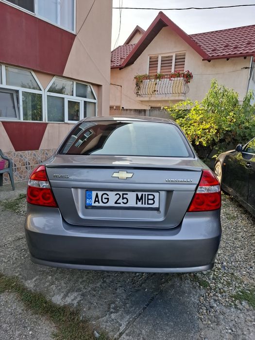 Chevrolet Aveo, an 2008, full options, GPL.