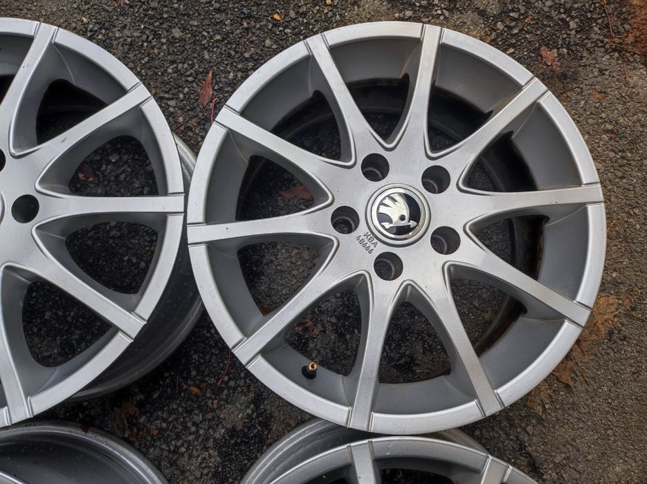 Фолксваген/VW; Skoda- 16 цола 5x112; 4 бр. лети джанти