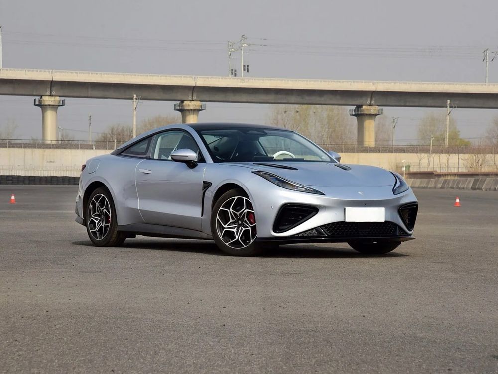 Neta Gt 0-100km/h 7.6secмашина абсолютно новая в наличии +1 год гарант