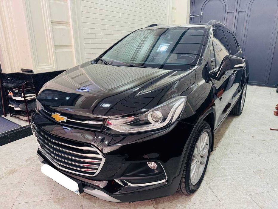 Tracker 2020 Sotiladi