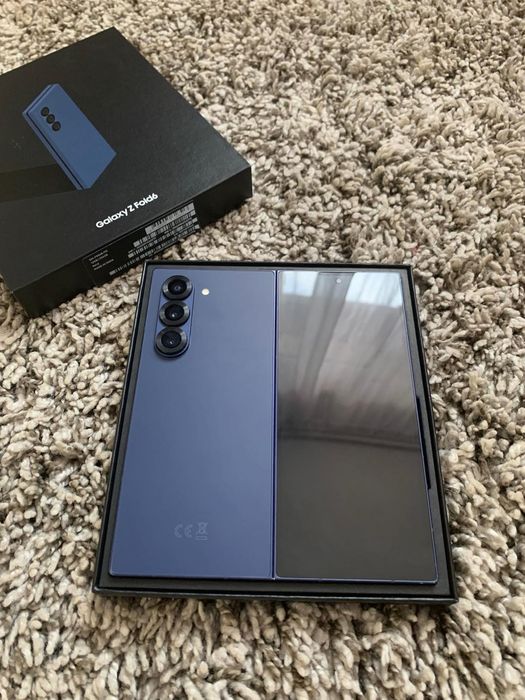Samsung galaxy Z fold6 256 GB