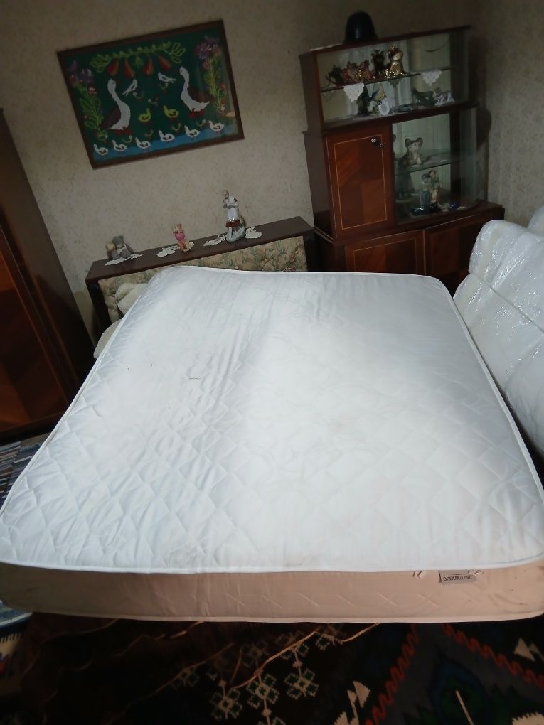 Saltea pat  lățime 1.60 m și lungime 2m