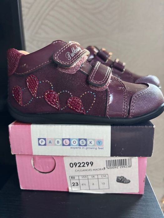 Нови боти и ботуши Clarks и Pablosky, размери 23 и 24