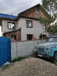 Продам 2-х уровневый коттедж в п. Усть-Таловка, Шемонаихинского района
