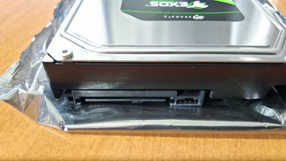 HDD Seagate Exos 7E8 Enterprise 2TB SAS  SERVER