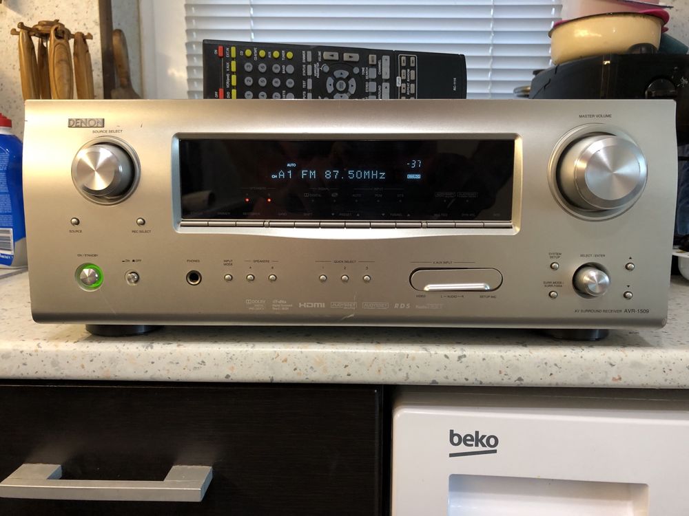 Denon AVR-1509 resiver