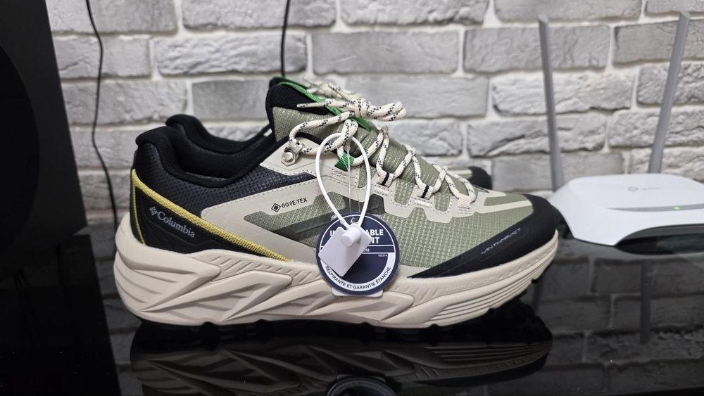 Оригинальные кроссы Columbia