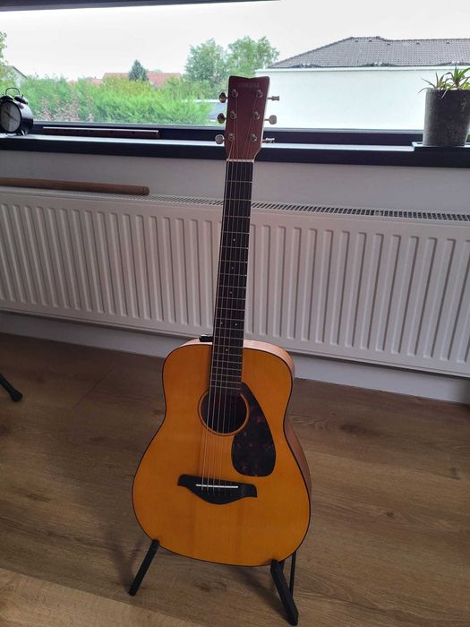 Chitara acustica 3/4 Yamaha FG JR1