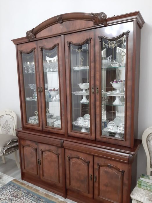 Продается Сервант