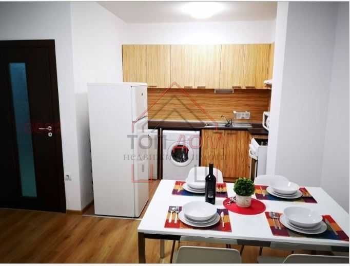 Дава се под наем Двустаен апартамент в Варна, Левски - 70 кв.м за 600 € - Снимка #1