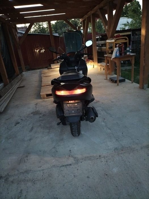 Maxi scuter Suzuki Burgman 125