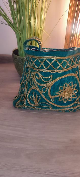 Geanta vintage Maroc catifea, unicat, verde  cu inserții aurii