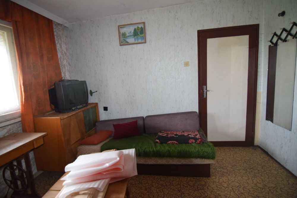 Продава се Двустаен апартамент в Хасково, Дружба 1 - 57 кв.м за 1566 €/кв.м - Снимка #12