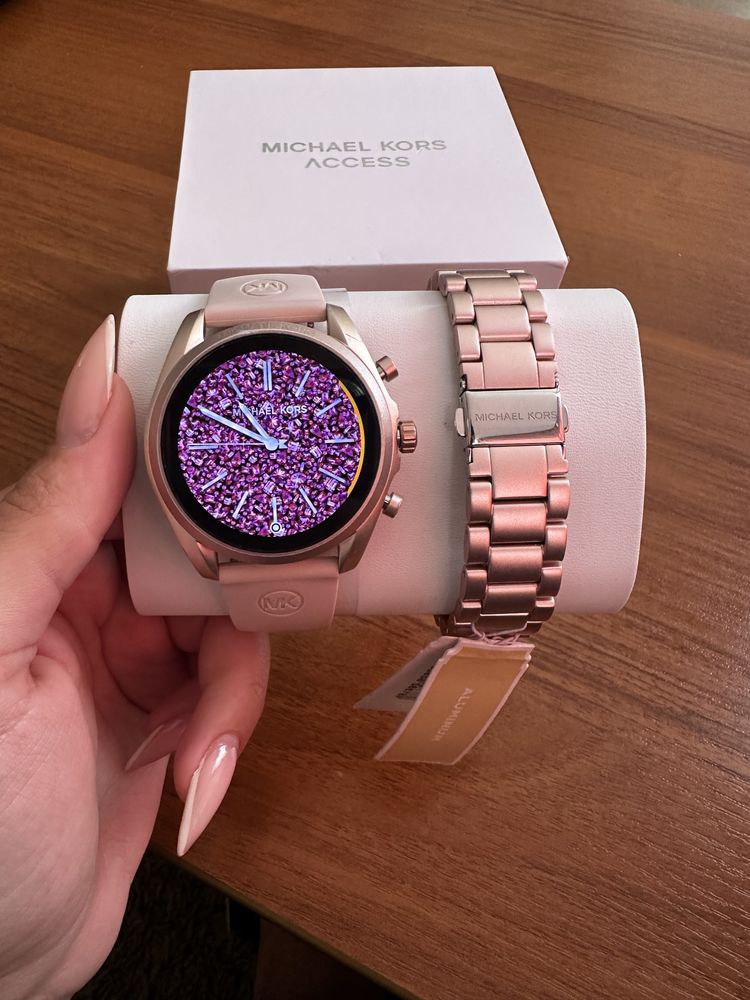 Часовник Michael Kors