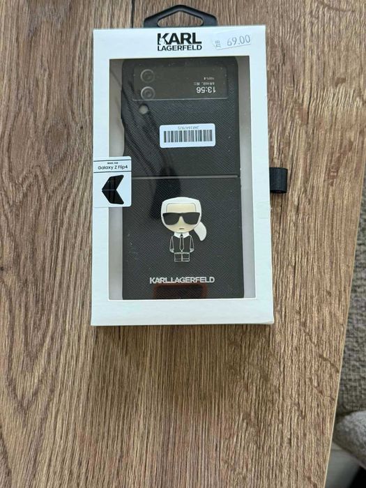 Samsung Galaxy Z Flip 4