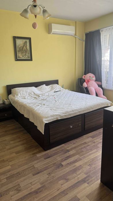 Тристаен апартамент