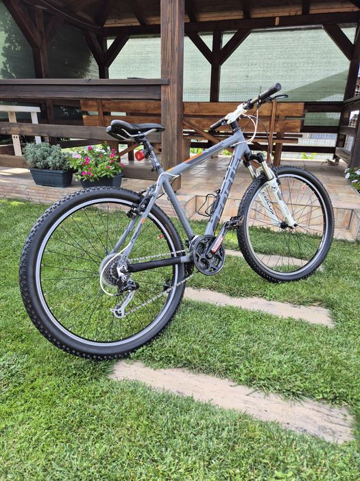 Bicicleta focus whitsler cu roti pe 26"