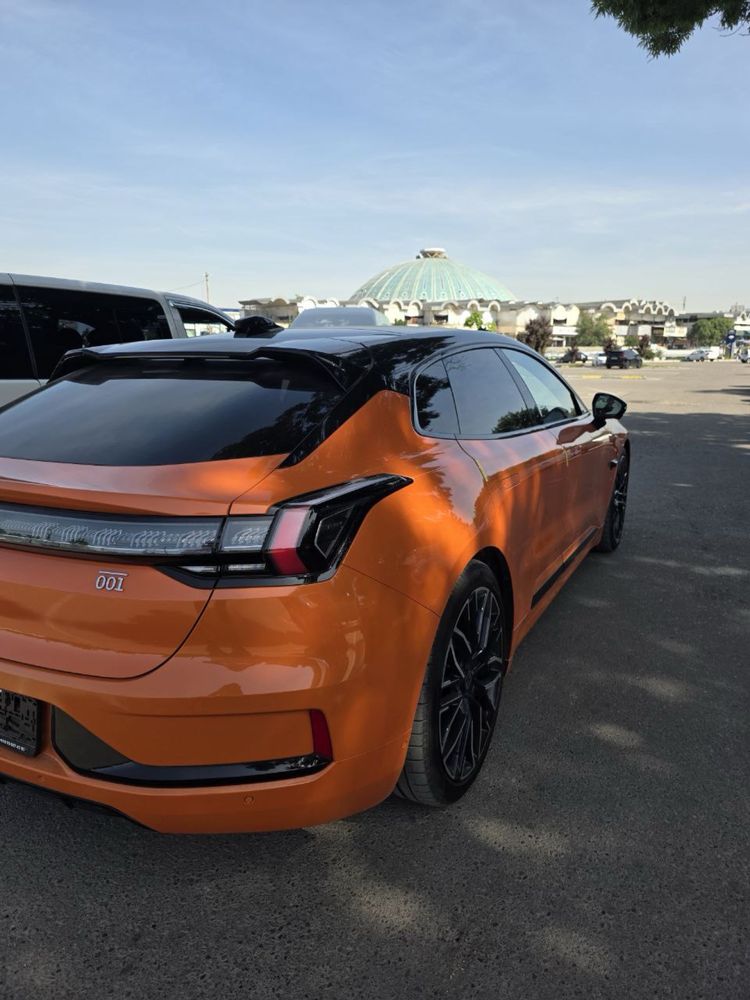Zeekr 001 z sport Notarius tayyor