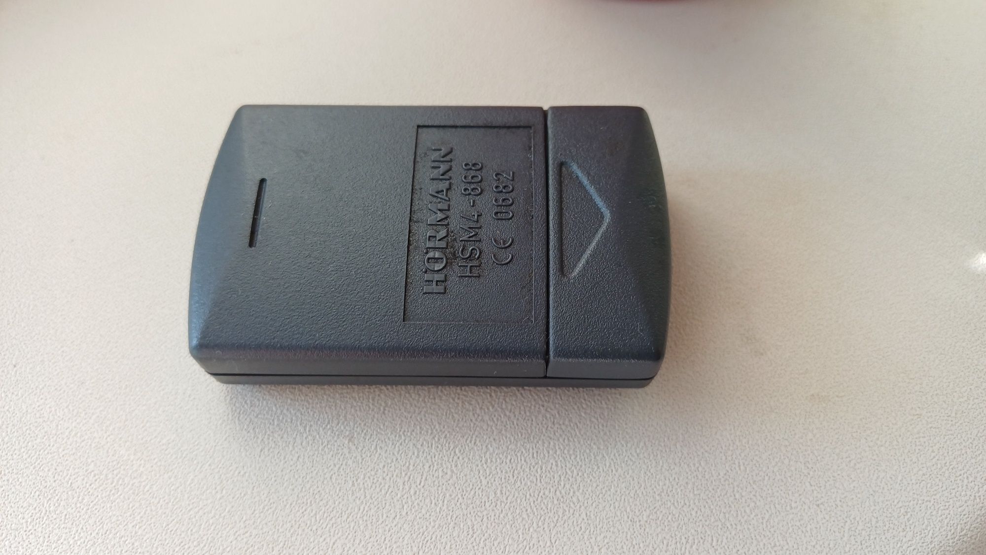 Telecomandă ușă garaj Hörmann HSM4-868 MHz – originală