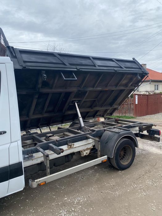 Mercedes Sprinter basculabil pe 3 parti
