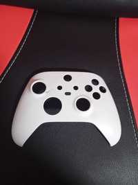 Vând skinface pentru controller Xbox One
