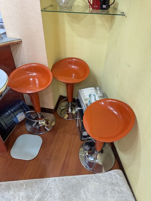 Продам стулья