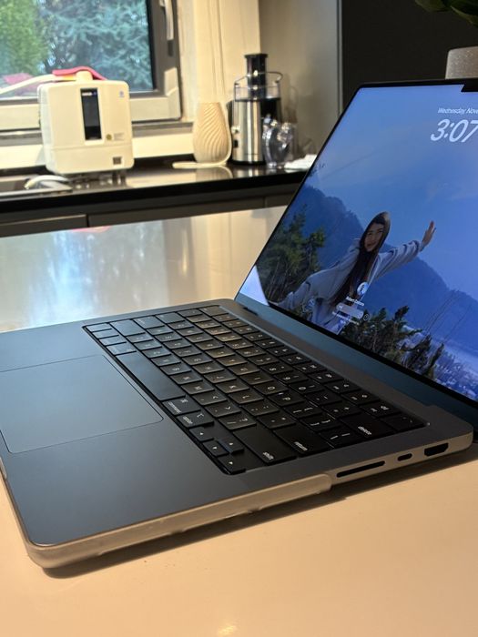 MacBook Pro M1 14 Inch