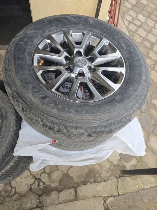 Продам диски с резиной на прадо 150