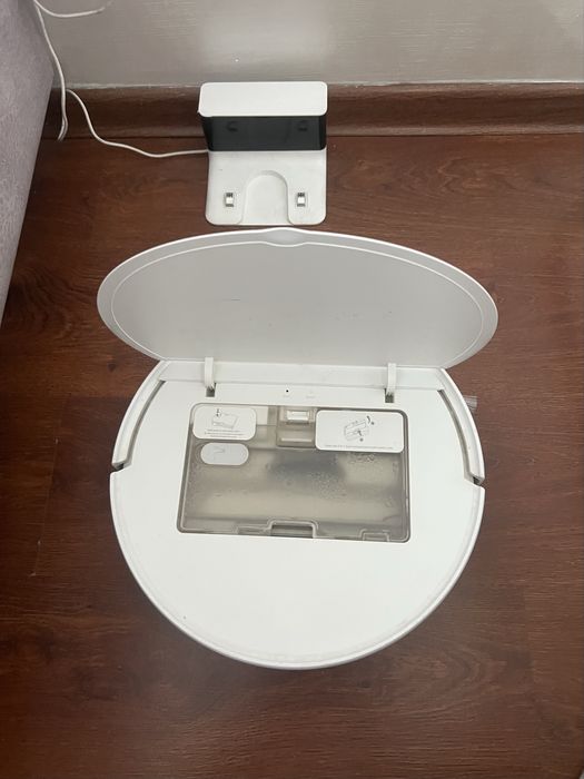 Продам робот пылесос б/у. Рабочий