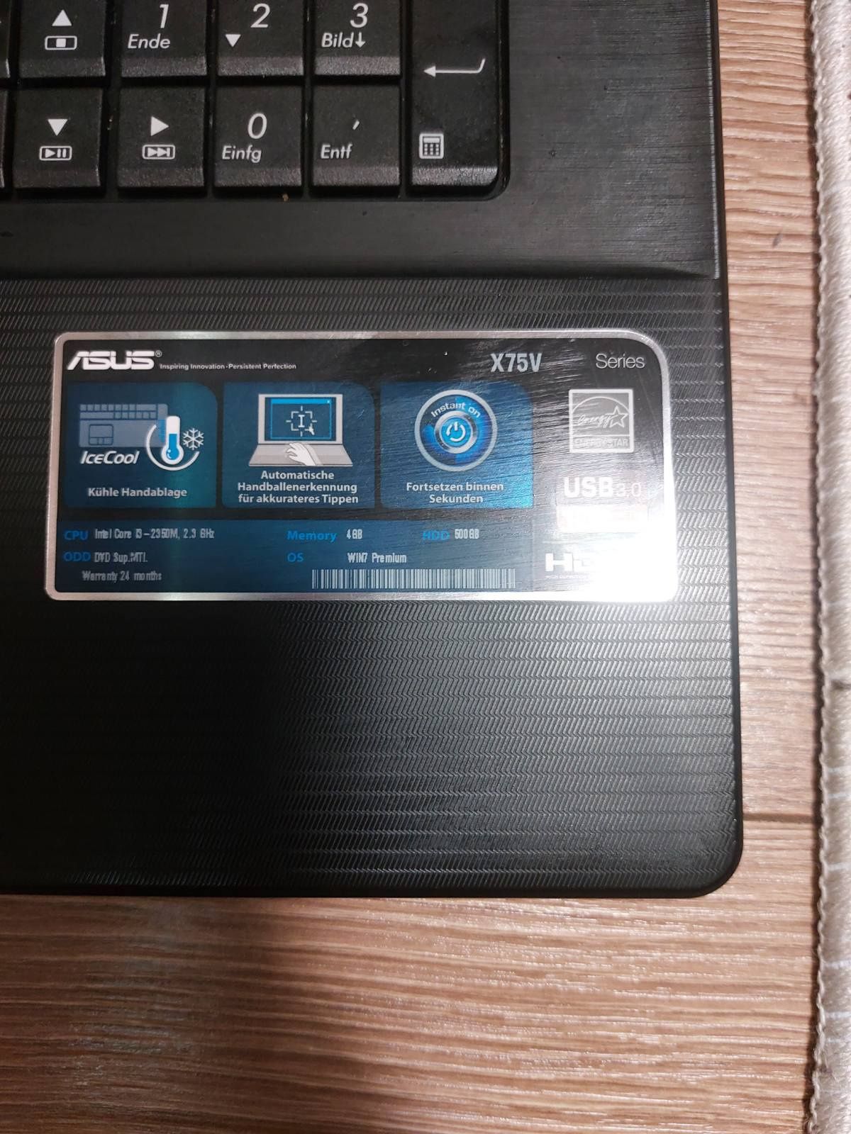 Лаптоп Asus !!!А