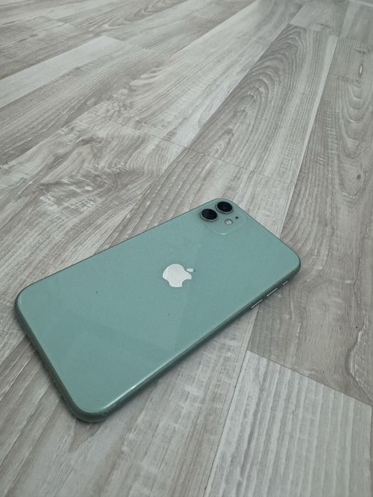 Продаю Iphone 11, 128 гб