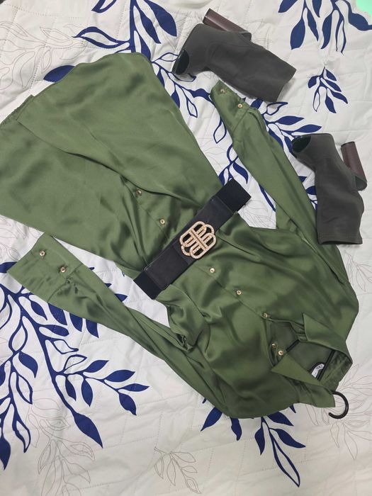 Елегантна рокля с обувки за повод