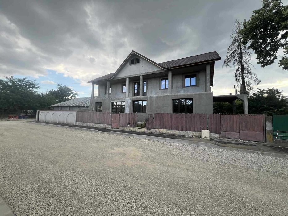 Casa in Mizil pe sosea langa Filatura