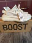 Yeezy boost 350 V2