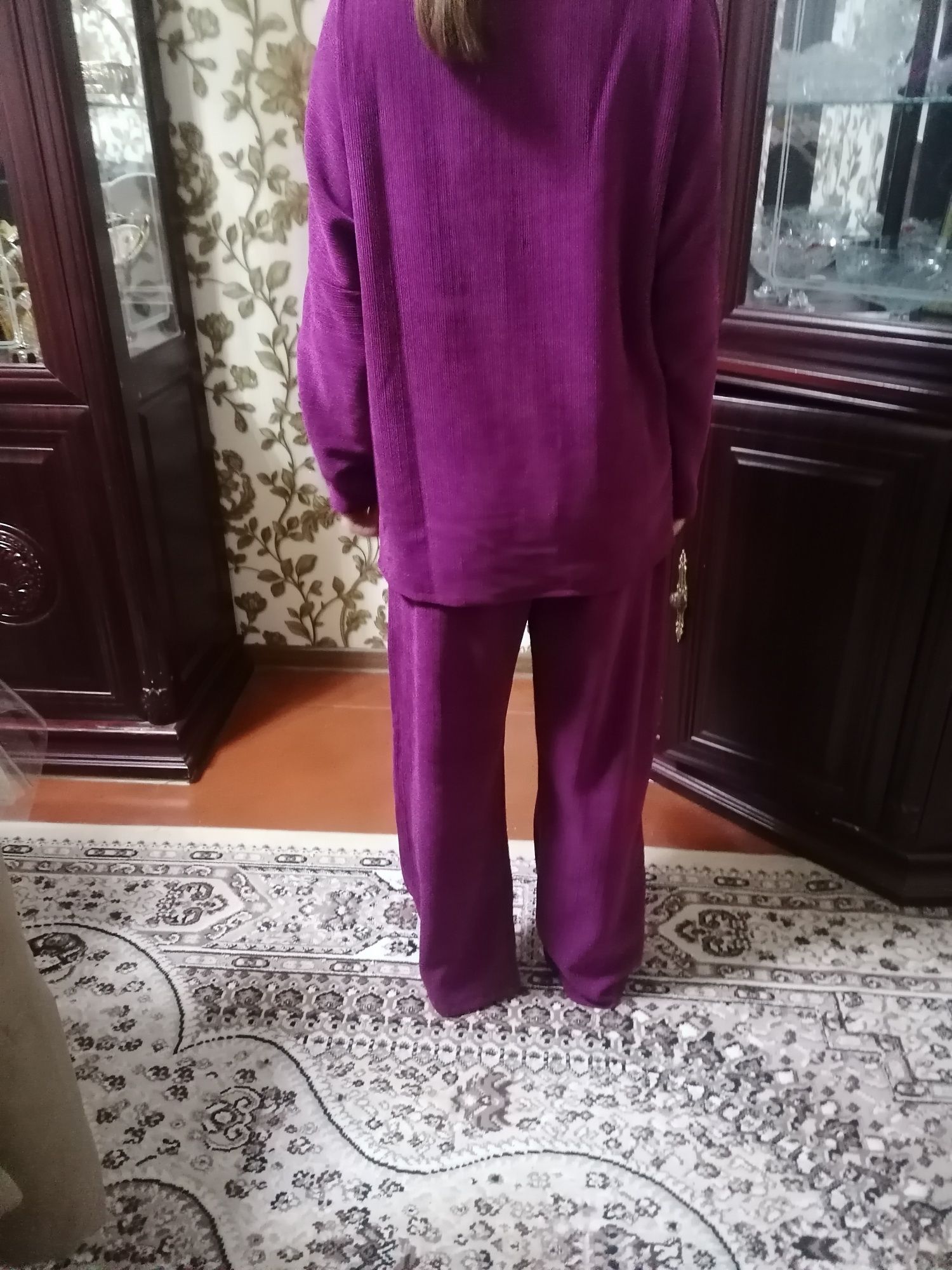 Одежда для женщин девушек