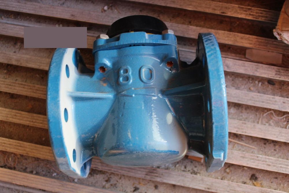 Счетчики воды d100 Sisma производство Италия