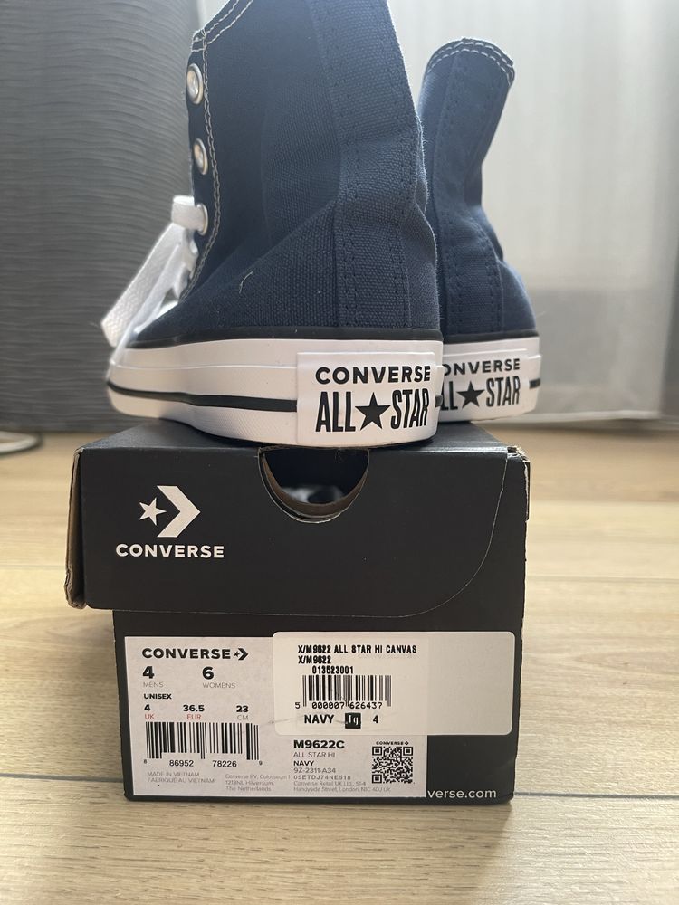 Converse model clasic 36.5