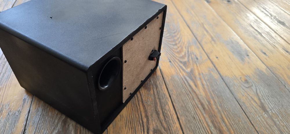 сабвуфер на авто  без усилителя