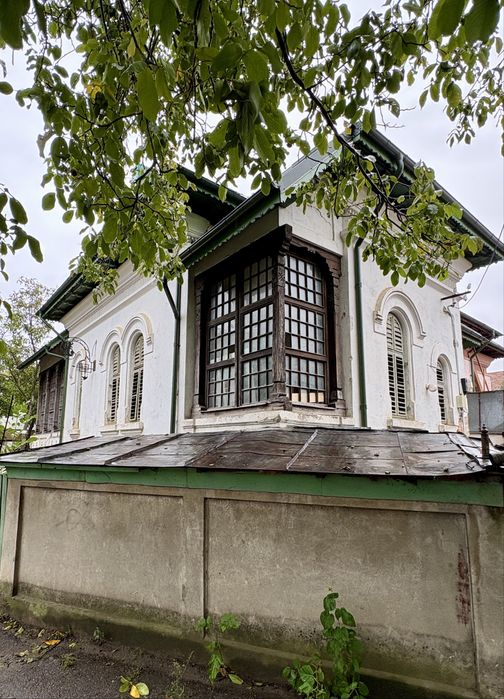 Casa superba-unicat-arhitectura neoromanesca - Cartier N. Titulescu