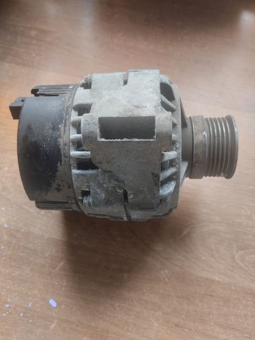 Продам генератор Приора