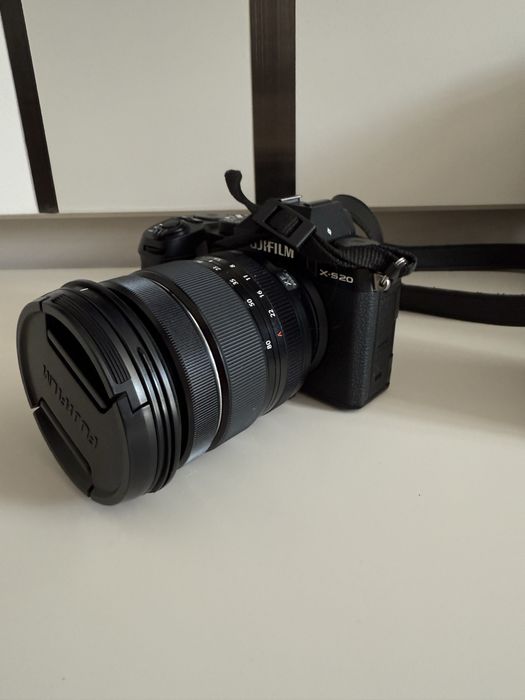 Продам фотоаппарат Fujifilm
